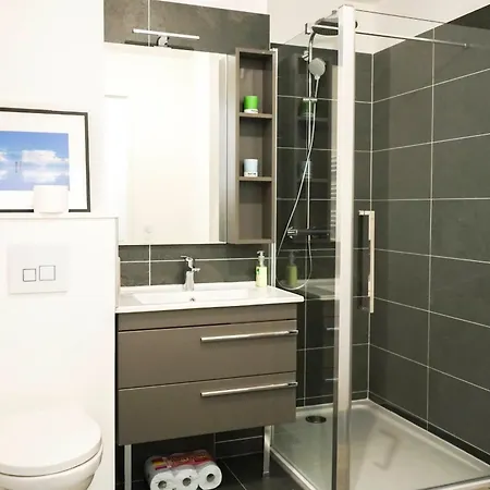 Apartament Cozy 45 M With View Over Paryż